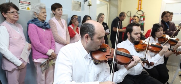 Música nos Hospitais: Santa Marcelina recebe concerto