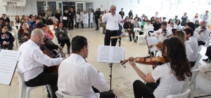 Música nos Hospitais: Instituto de Tratamento do Câncer Infantil recebe concerto