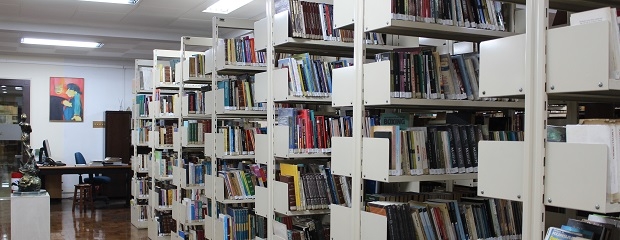 Biblioteca / DVDTeca